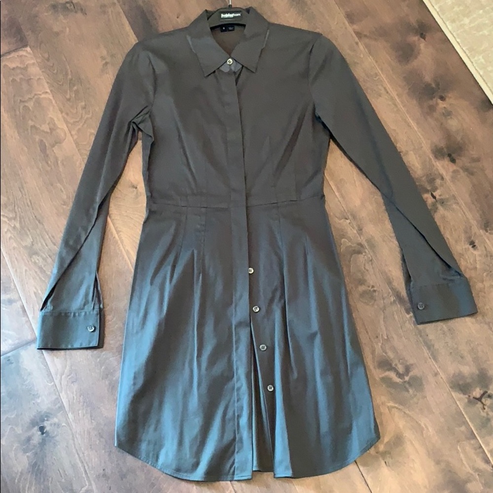 Theory button front dress